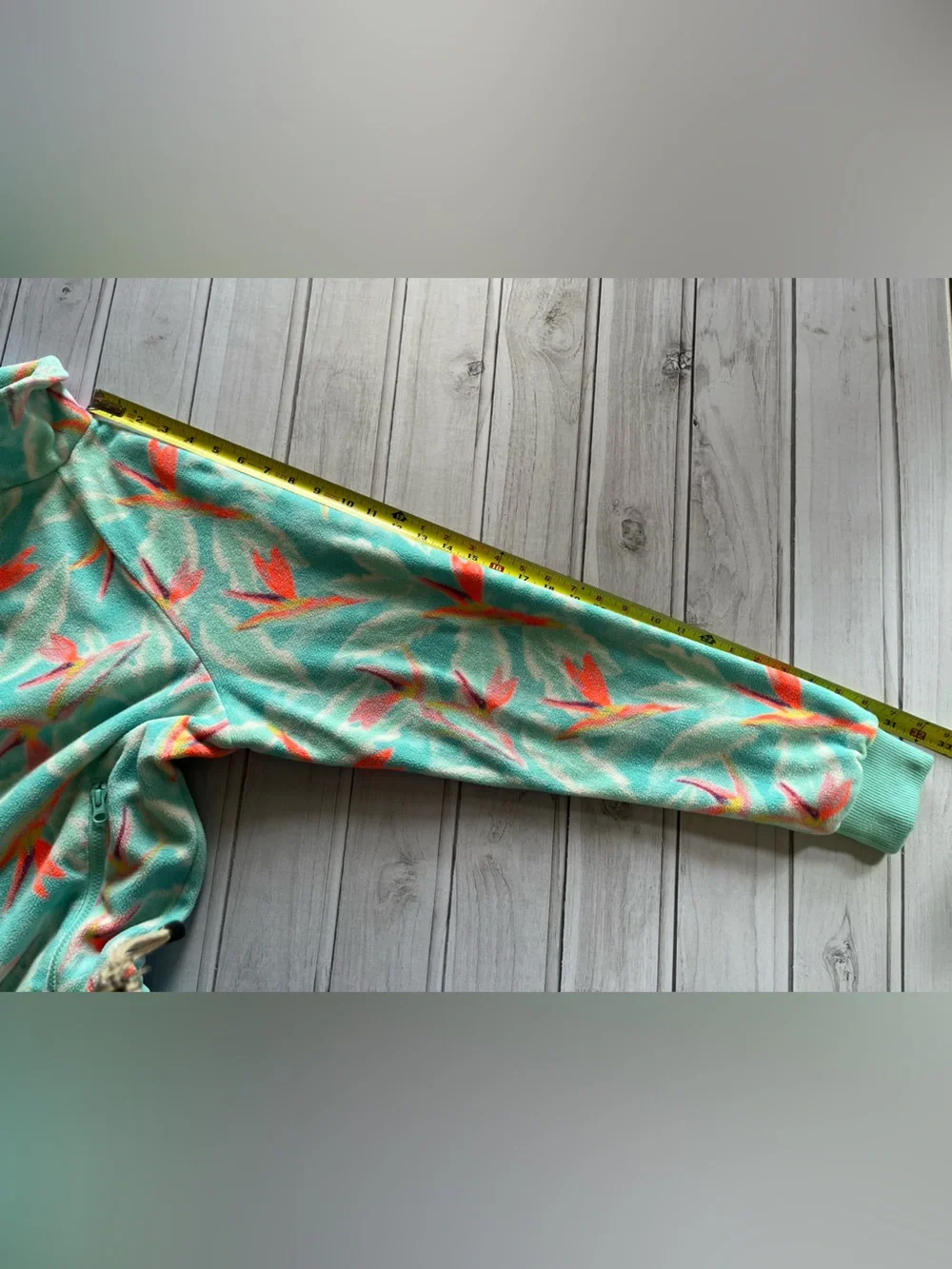 Chubbies fleece full zip jade bird of paradise floral pattern jacket. Medium